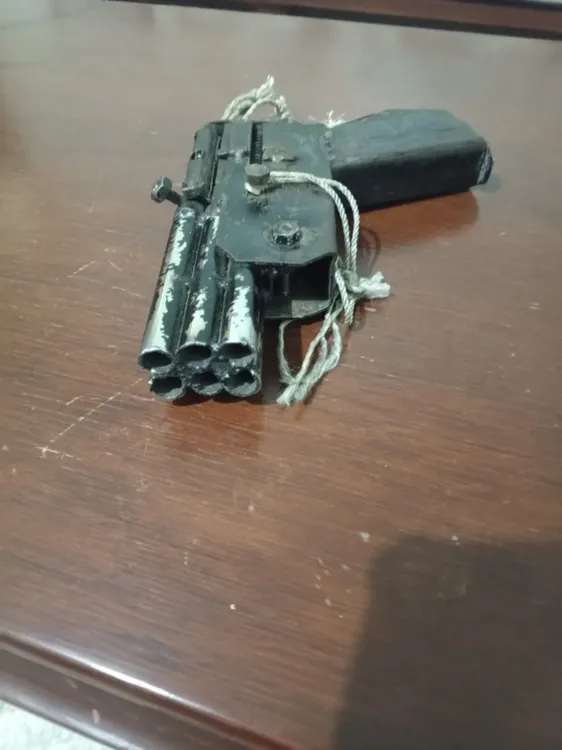 PISTOLA CASERA
