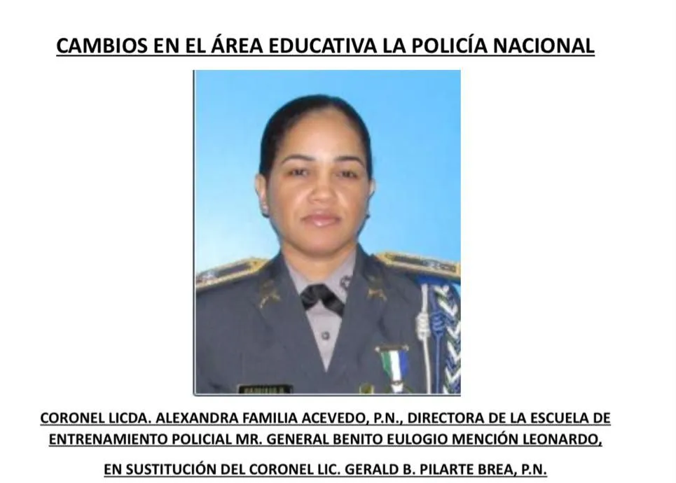 ESCUELA POLICIA
