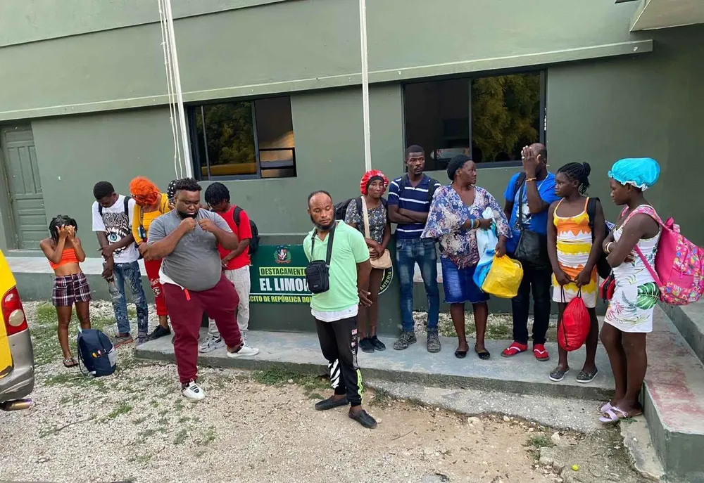 HAITIANO MINIBUS