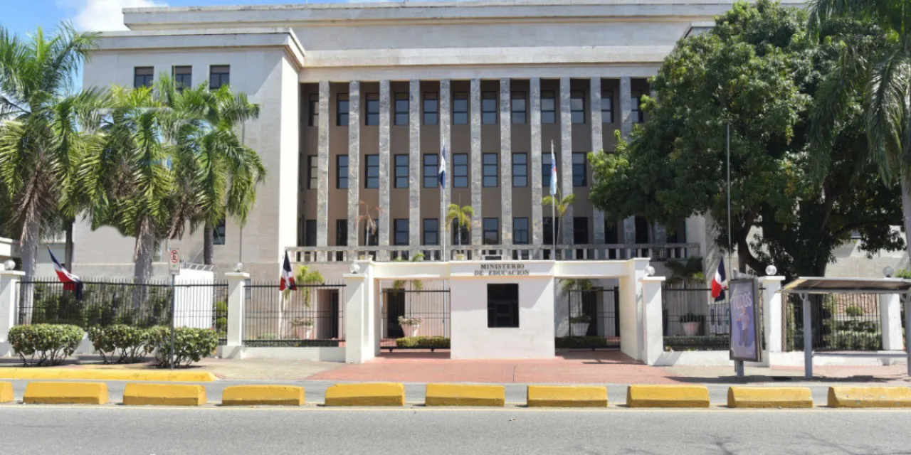 FACHADA SEC DE EDUCACION