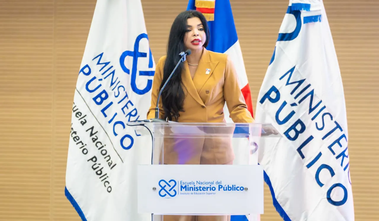 PROCURADORA YENNY
